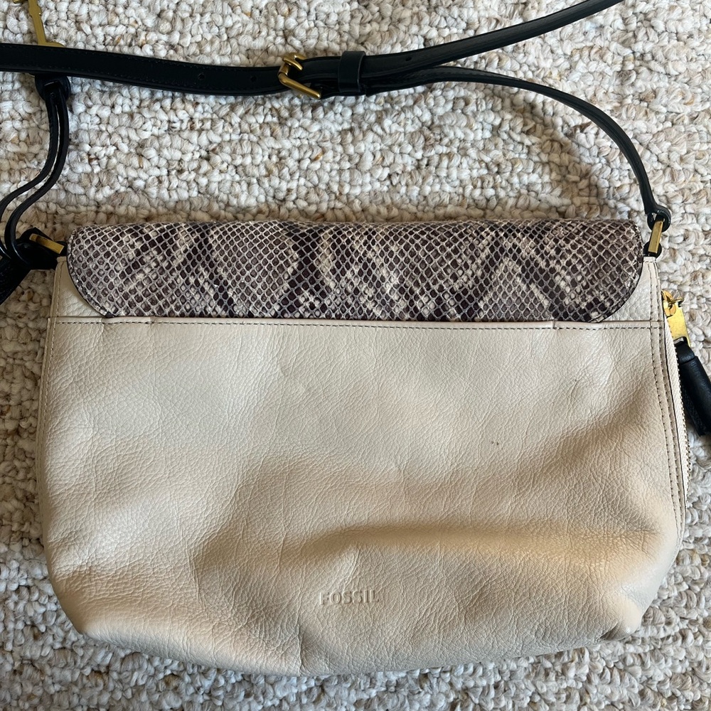 Fossil Classic Crossbody Snake Python And Tan - image 2